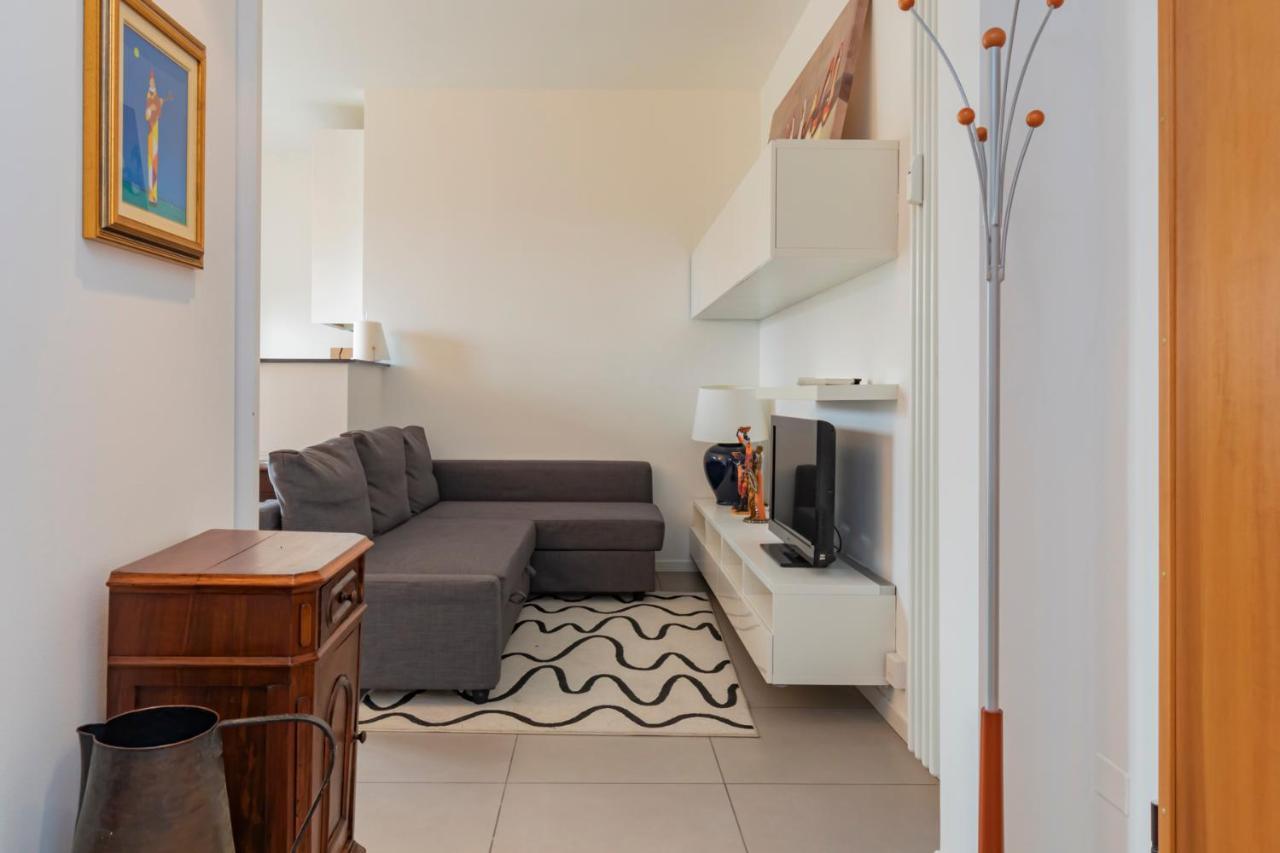 Apartament Cosy 1 Bed Flat With Terrace Mediolan Zewnętrze zdjęcie